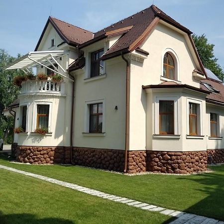 Villa Garden Apartments Poprad Luaran gambar
