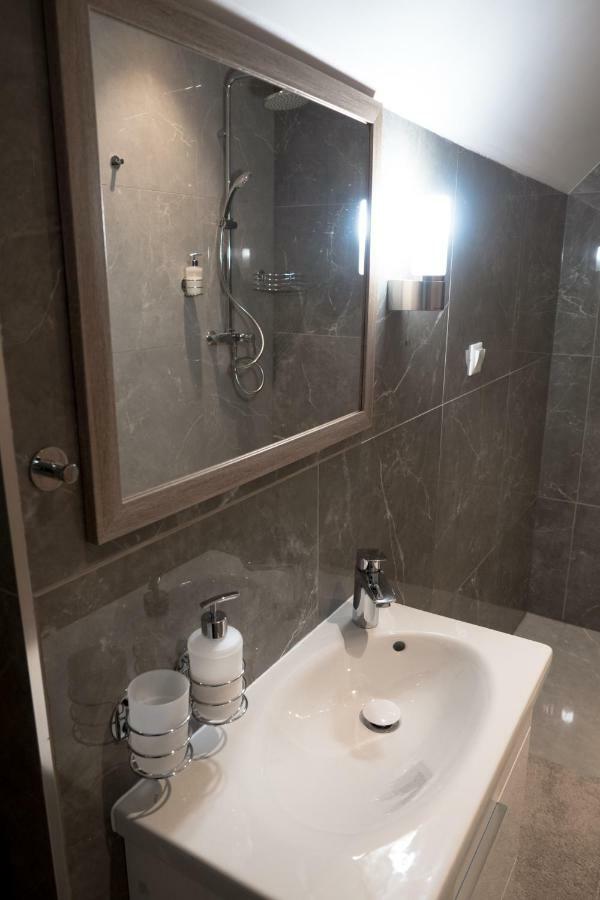 Villa Garden Apartments Poprad Luaran gambar