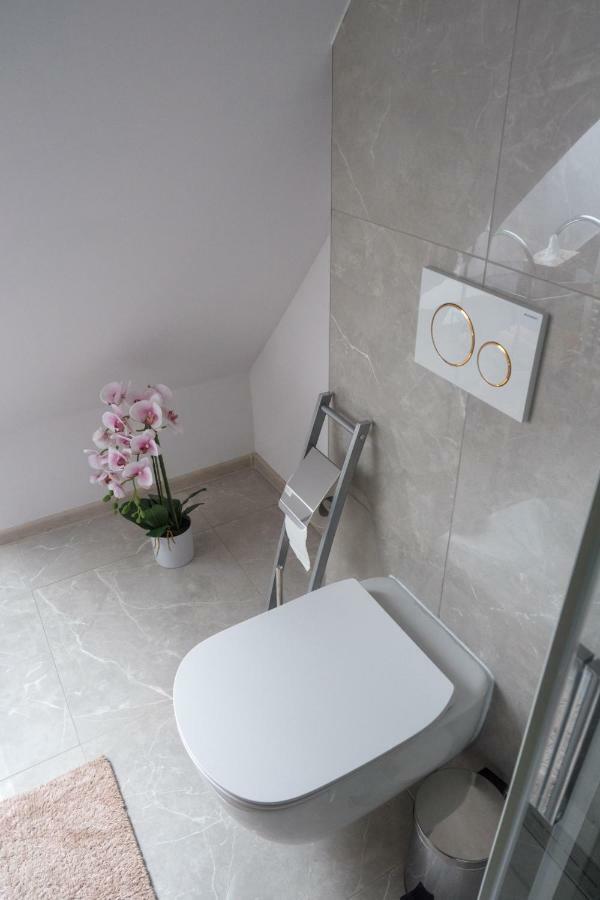 Villa Garden Apartments Poprad Luaran gambar