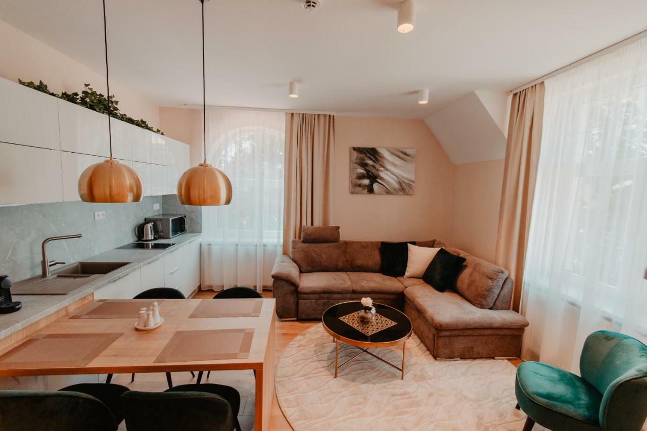Villa Garden Apartments Poprad Luaran gambar