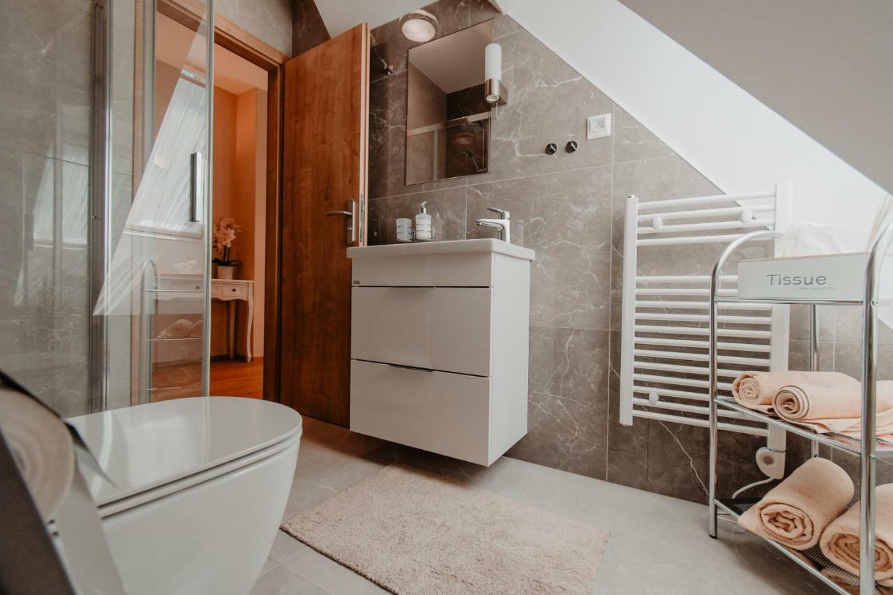 Villa Garden Apartments Poprad Luaran gambar